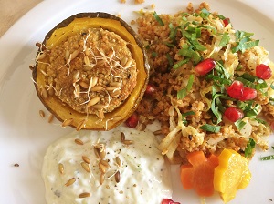 Falafel-mit-Rondini-und-TabouleywLjPdcztk5rw