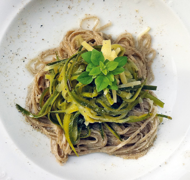 schwarzgerstensalat